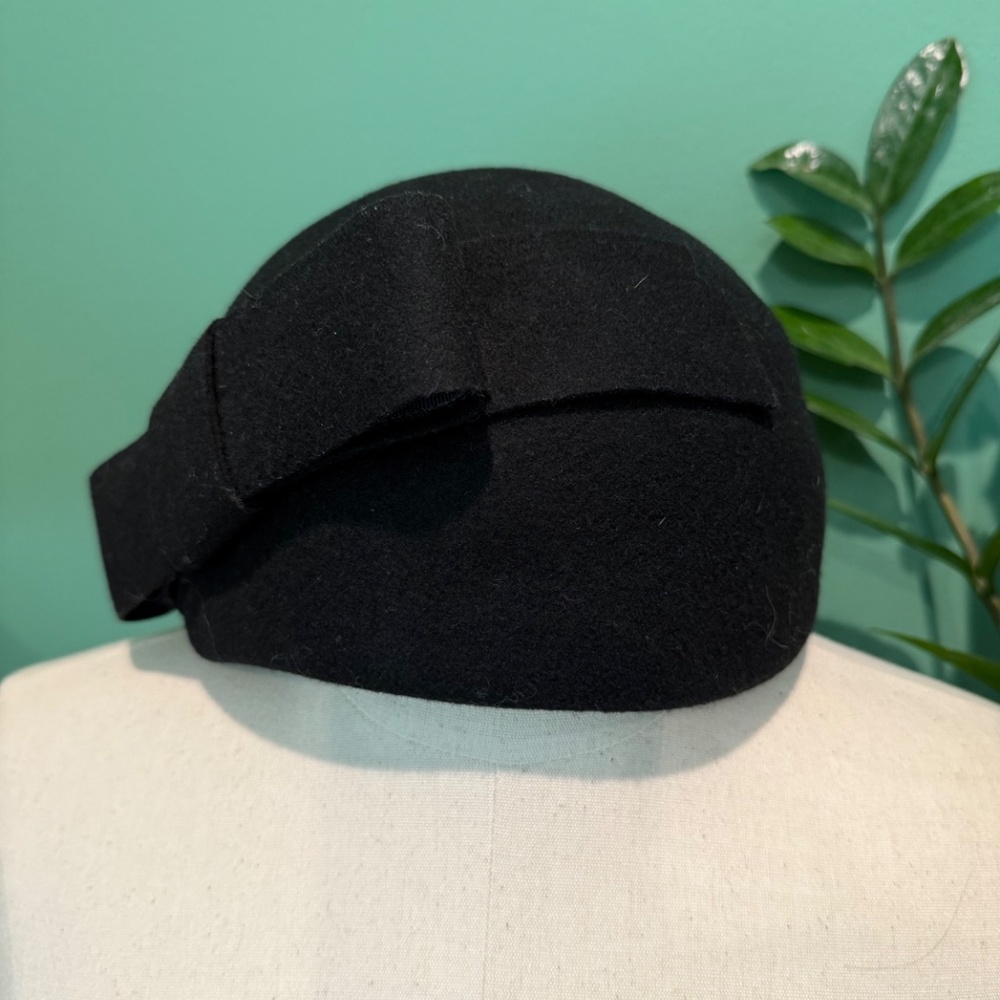 Vintage wool felt hat with bow detail - Picture 3 of 6